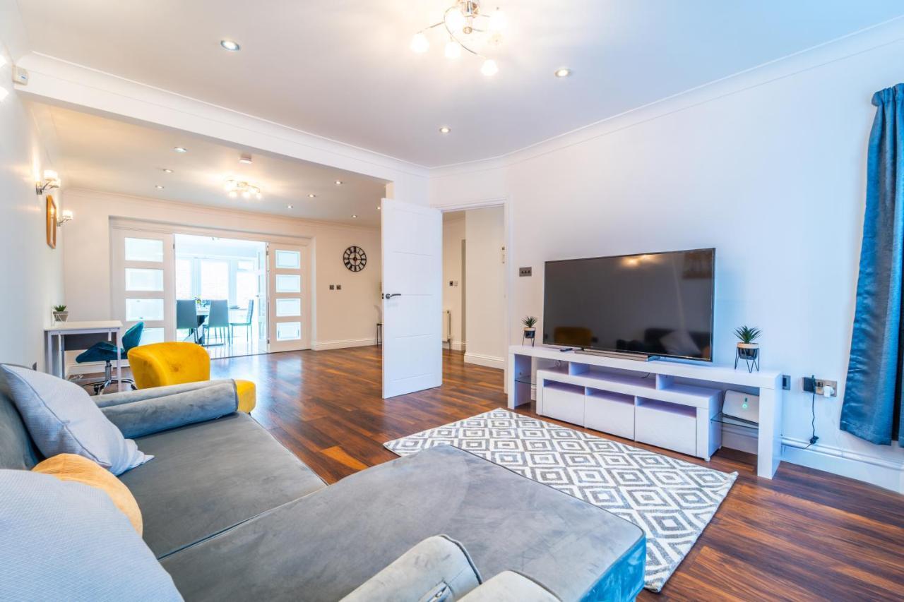 Modern Spacious 4 Bed Hayes Home With Free Parking Extérieur photo